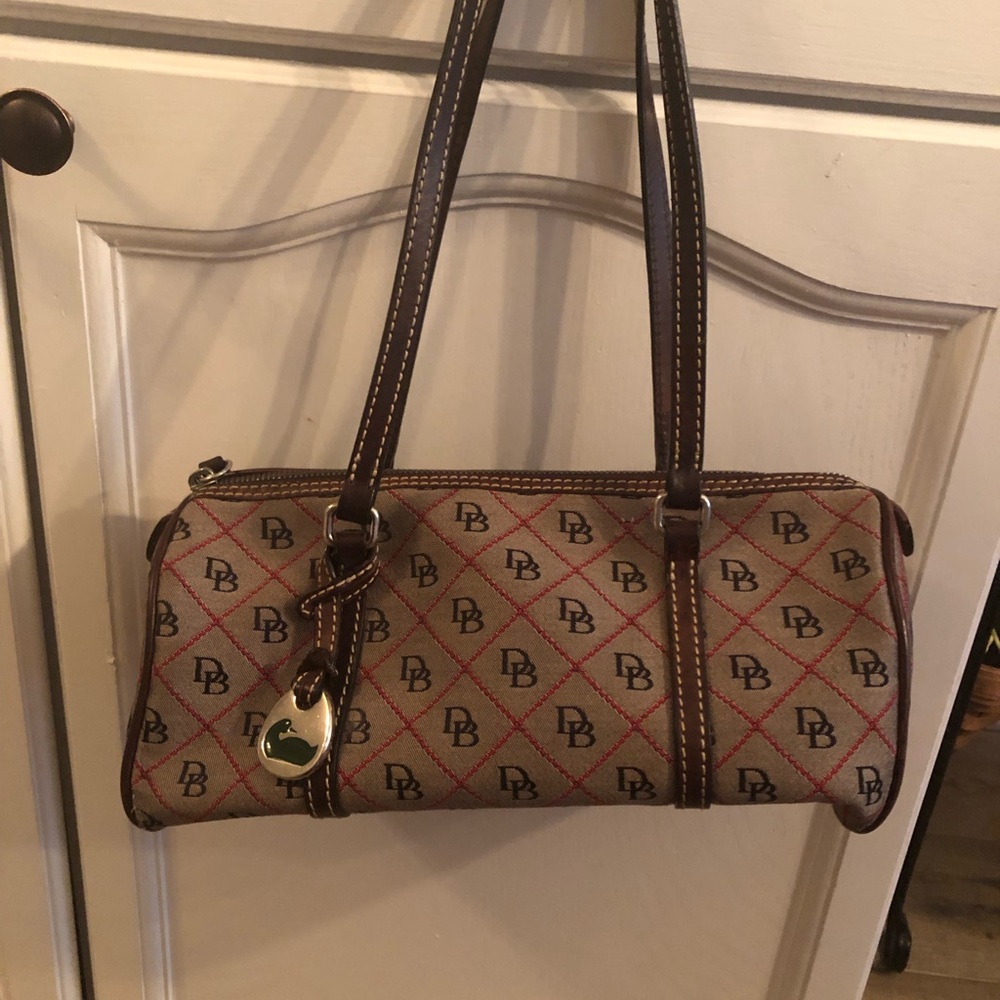 Dooney and Bourke purse